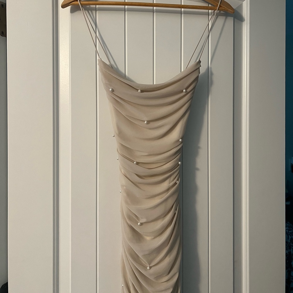 Beautiful form fitting dress